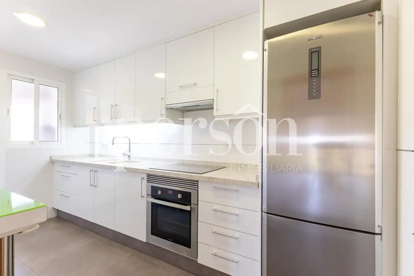 Kitchen of Flat for rent in Valencia  with Air Conditioner, Furnished and Balcony