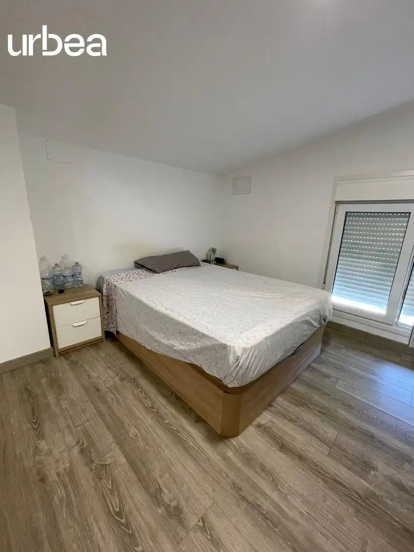 Habitación de Finca rústica de alquiler en Málaga con Calefacción, Jardín privado y Terraza