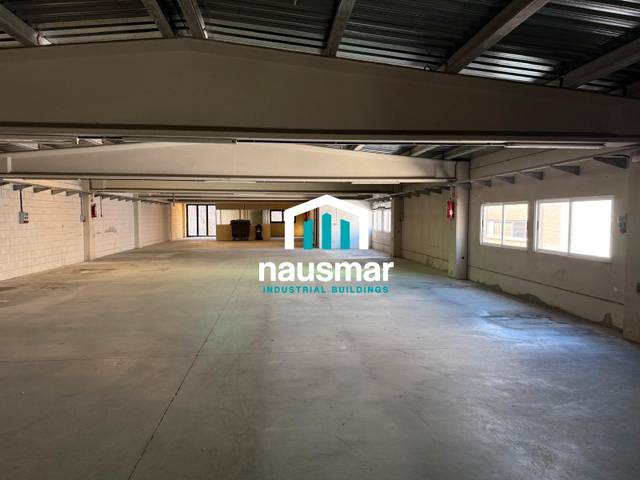 Nave industrial en Alquiler en Pla d'en Boet