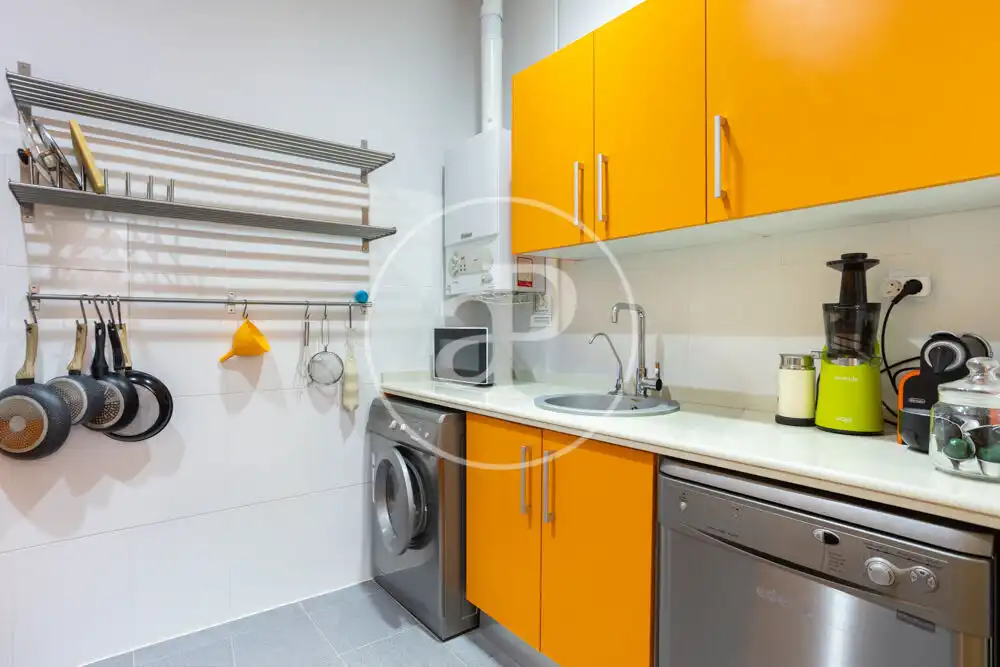 Küche von Wohnung zur Miete in Valencia mit Klimaanlage, Heizung und Möbliert