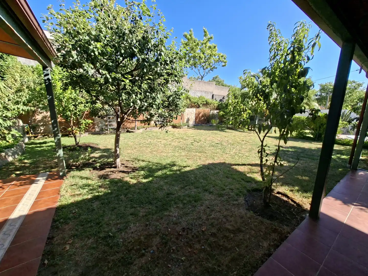 Jardí de Casa o xalet en venda en Plasencia amb Aire condicionat, Calefacció i Terrassa