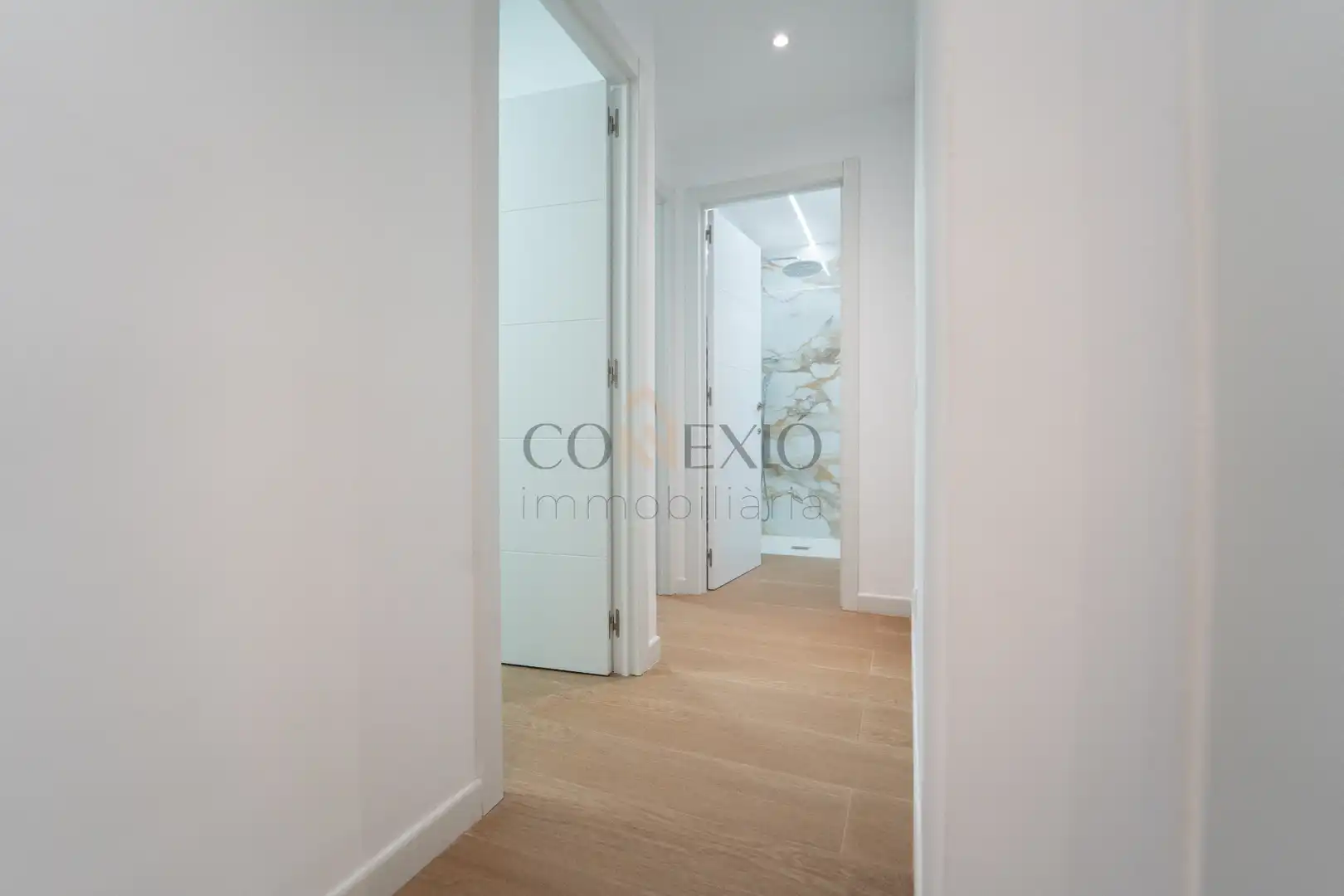 Ground floor for sale in Girona  with Air Conditioner, Heating and Private garden