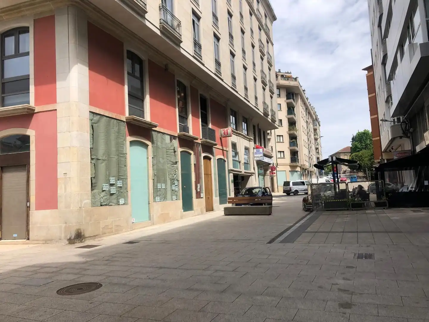 Local comercial en venta en Calle Calle de Ramón y Cajal, 13 13, imagen 3
