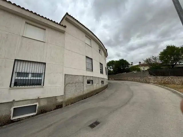 Exterior view of Houses for sale in Pezuela de las Torres  with Terrace