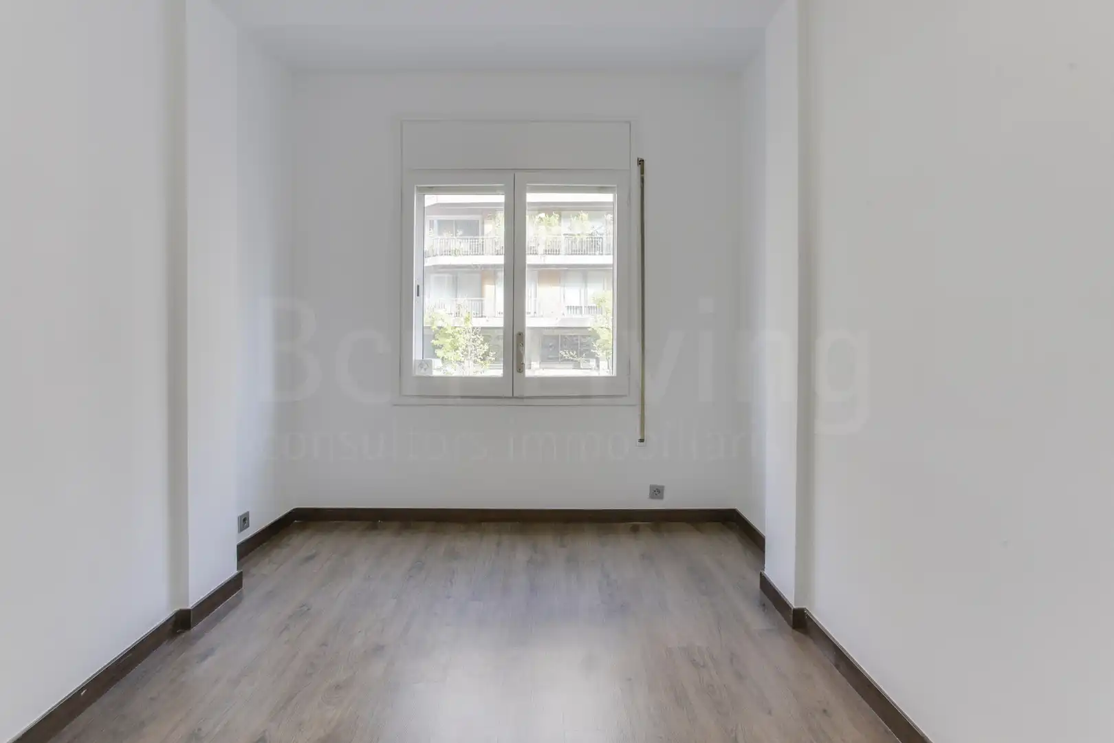 Bedroom of Flat for rent in Barcelona  with Air Conditioner, Heating and Parquet flooring
