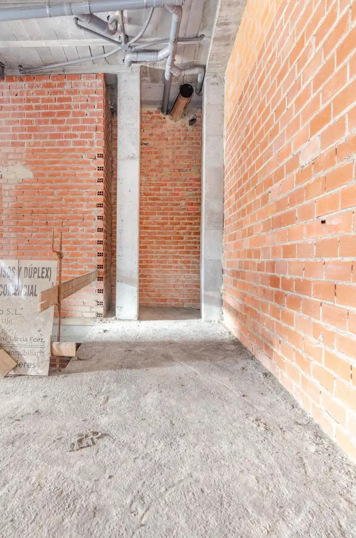 Business premises for sale in Calle MANUEL LLANEZA 2, imagen 24