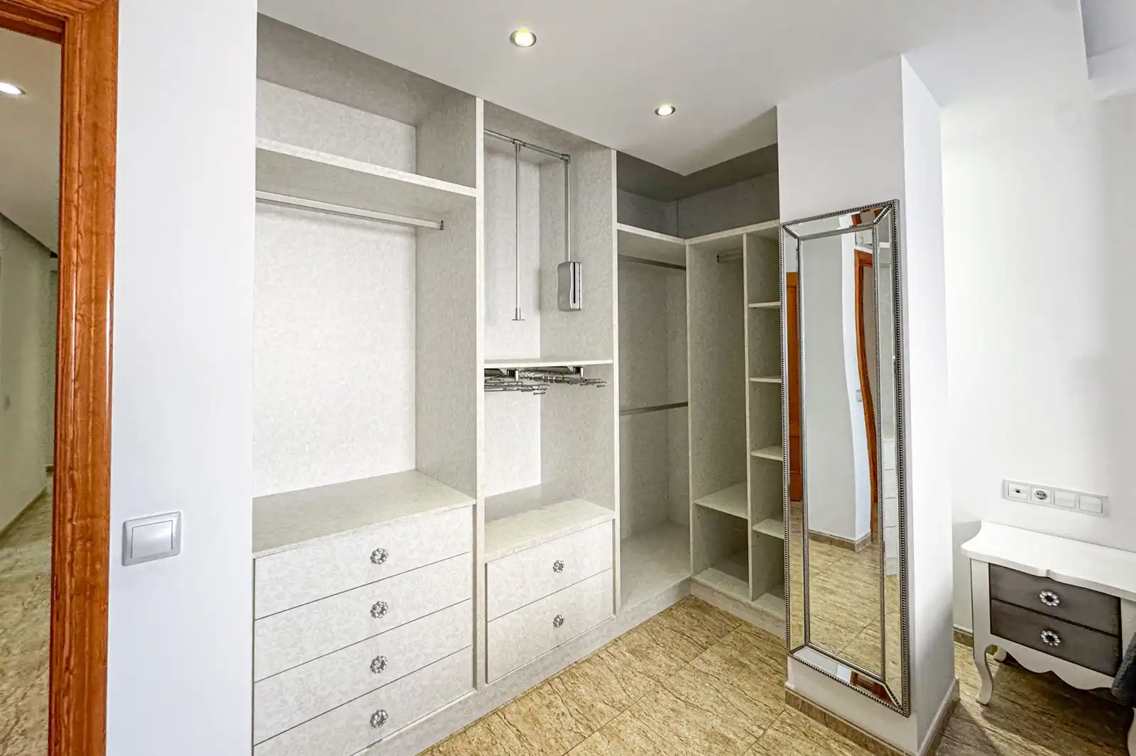 Bedroom of Flat for sale in Vícar