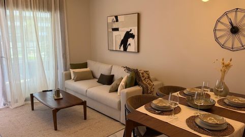 Foto 2 de Piso de alquiler en Reverendo Francisco Sarrio Paya, 03184 Torrevieja,, Zona Carrefour - Urbanizaciones, Torrevieja