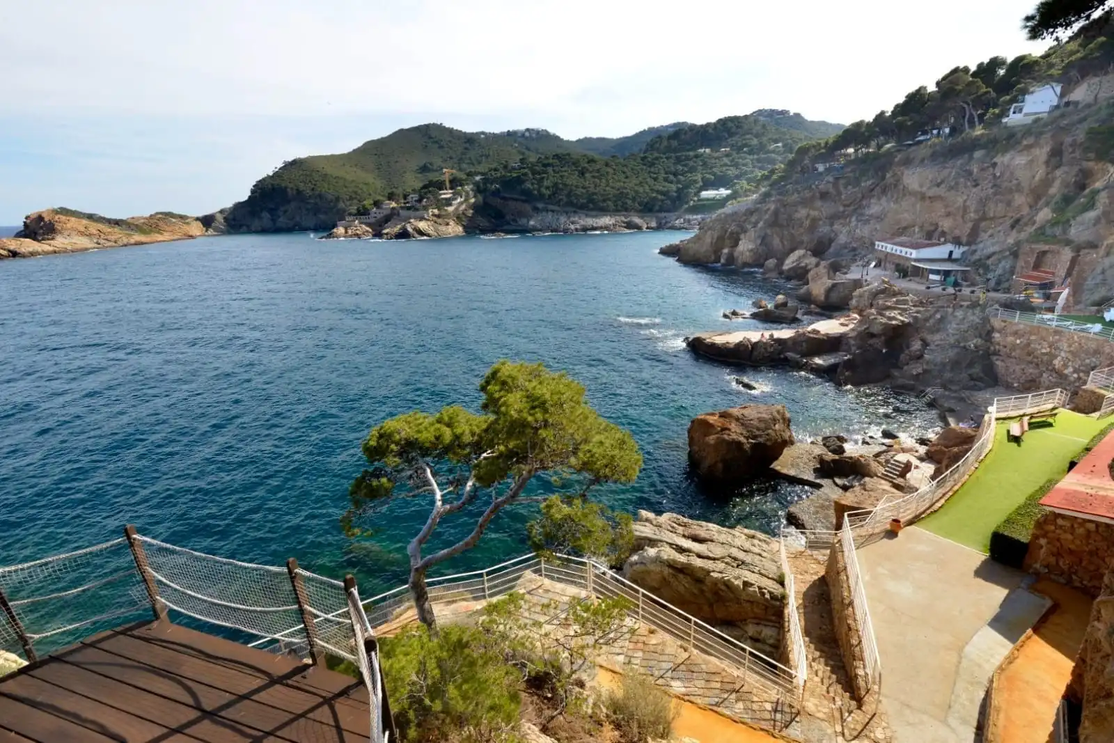 Apartments for sale in Begur  with Private garden and Community pool