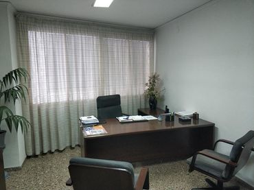Ufficio con ascensore in affitto a Carrer Major 4