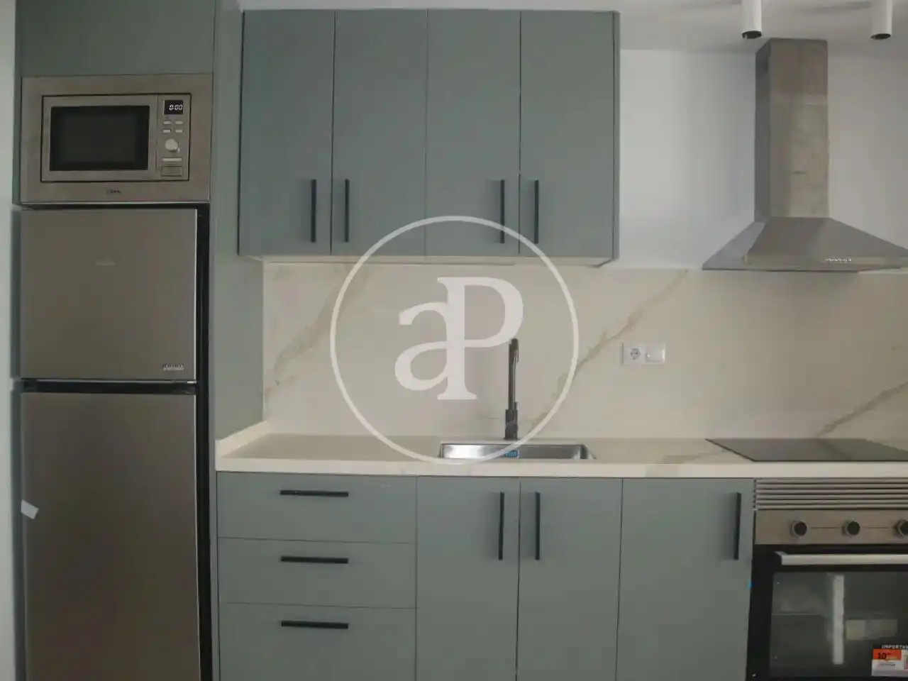 Kitchen of Flat for rent in Valencia  with Air Conditioner, Heating and Terrace