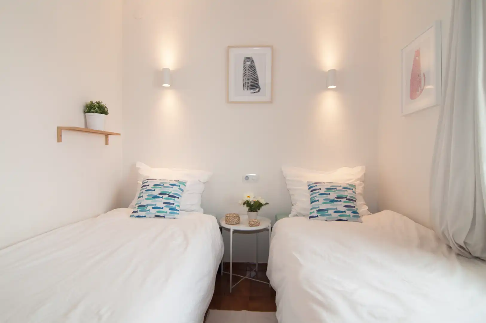 Habitación de Ático en venta en L'Escala con Calefacción, Terraza y Amueblado