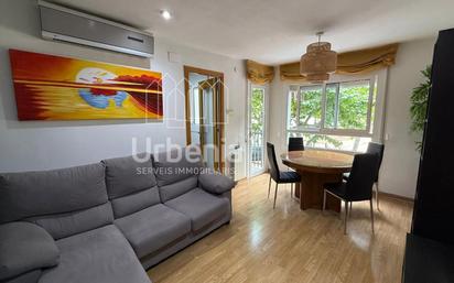 Living room of Flat for sale in Mataró  with Air Conditioner, Heating and Terrace