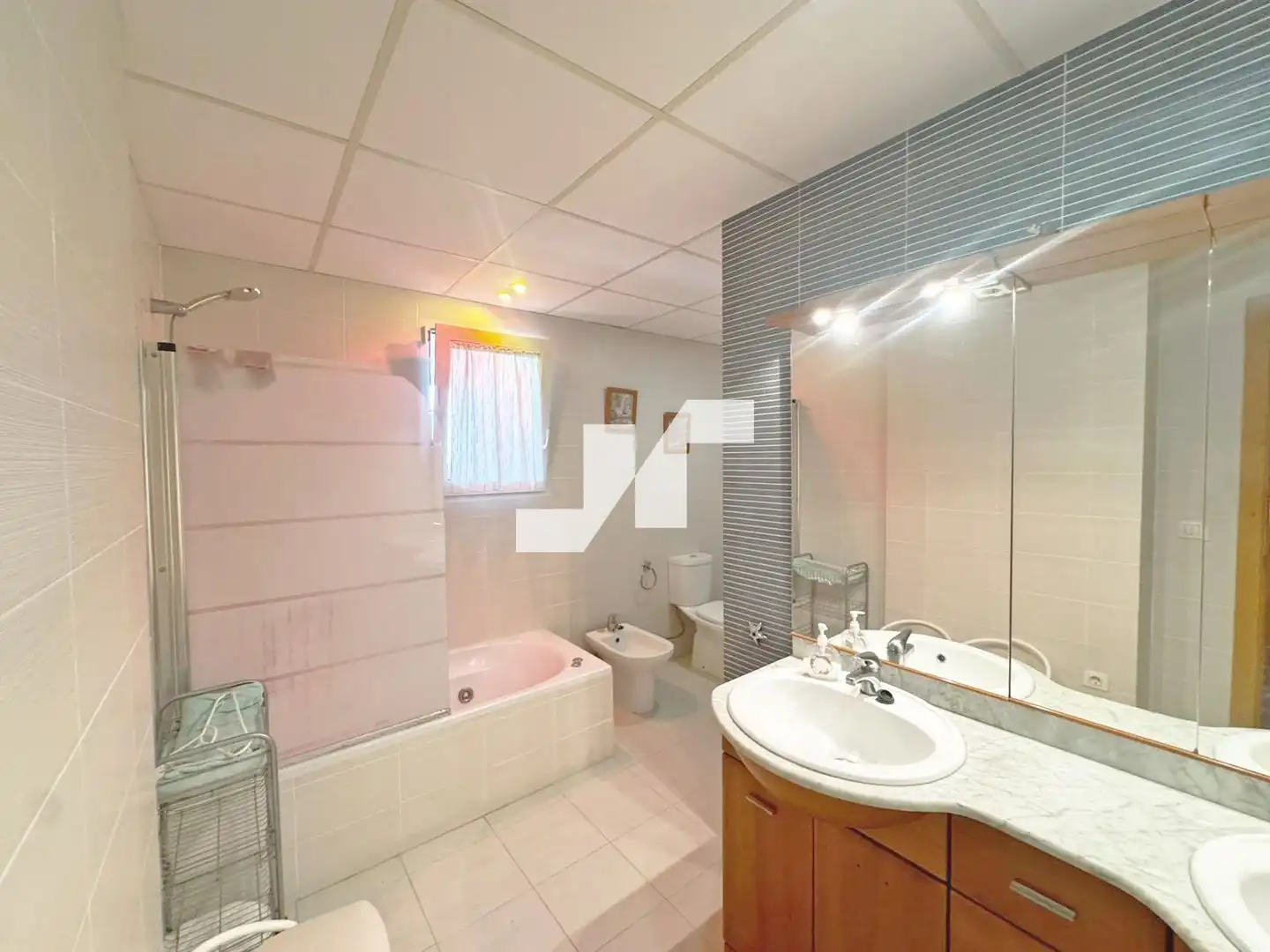 Baño de Dúplex en venta en Vila-real con Aire acondicionado, Calefacción y Terraza