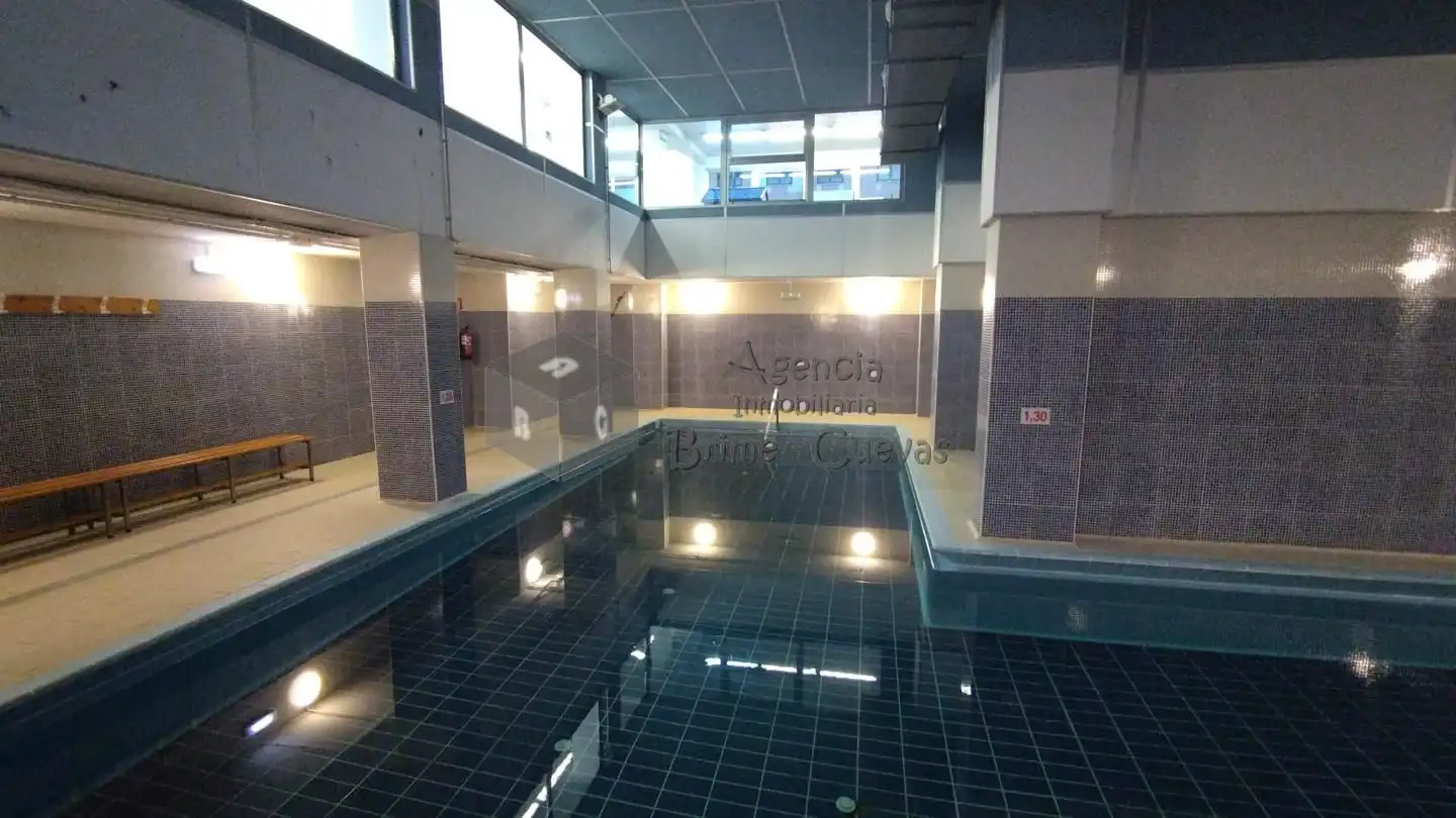 Piscina de Pis en venda en Vallobín - La Florida