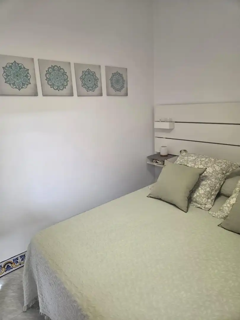 Habitación de Casa adosada en venta en Sueca con Aire acondicionado, Terraza y Amueblado