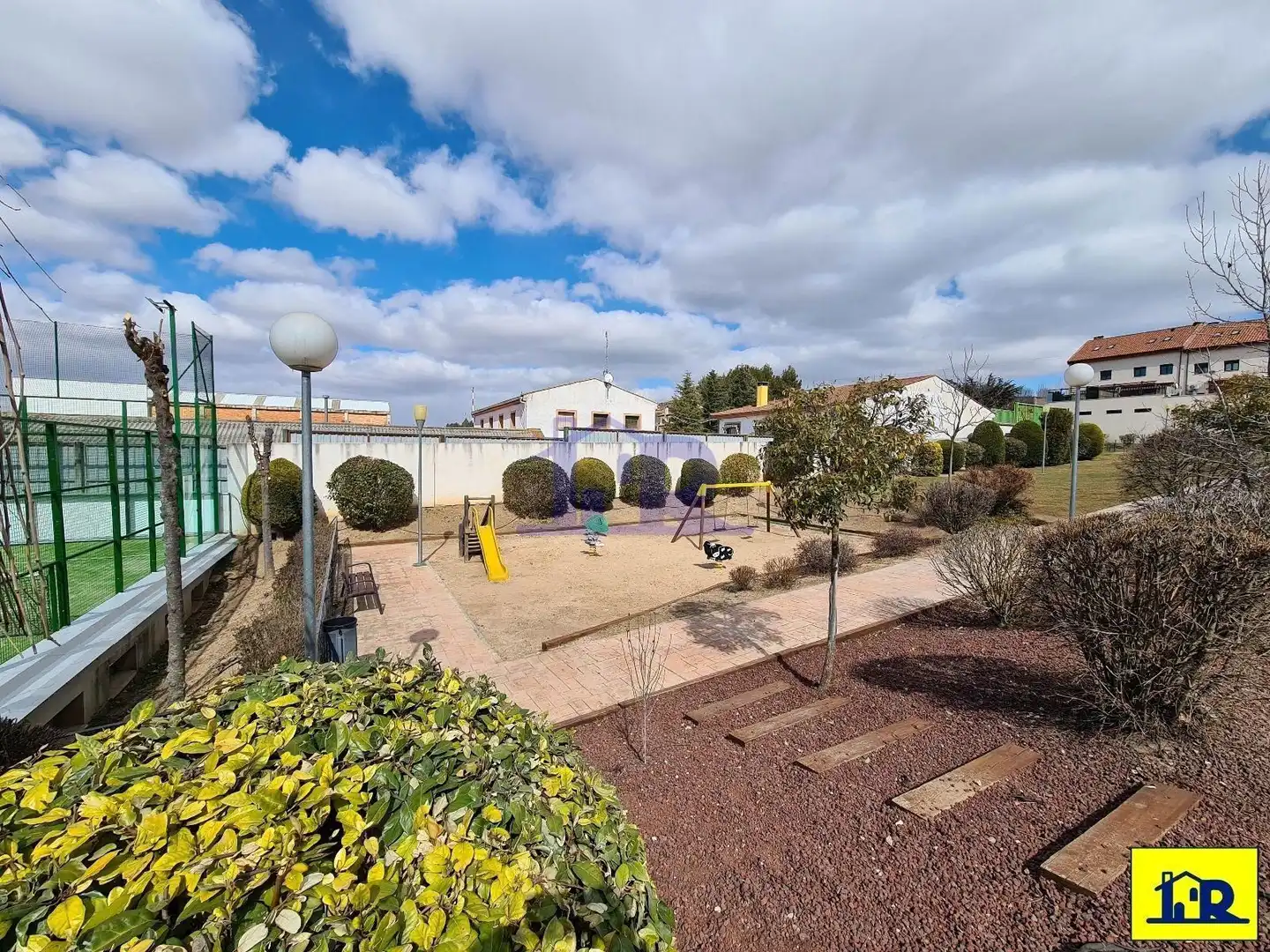Jardín de Piso en venta en Chillarón de Cuenca con Aire acondicionado, Calefacción y Parquet