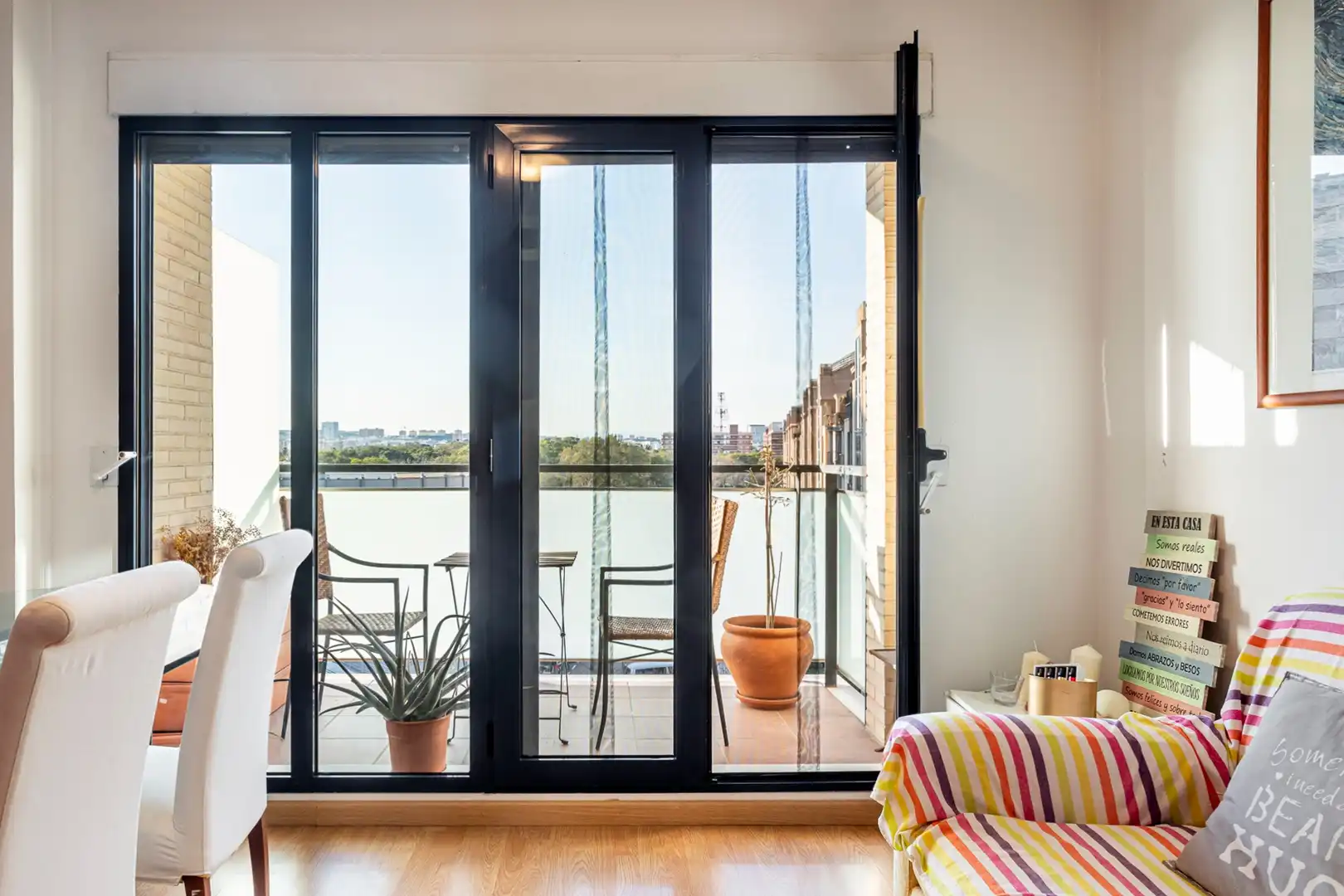 Terraza de Estudio en venta en Valencia con Aire acondicionado, Calefacción y Amueblado