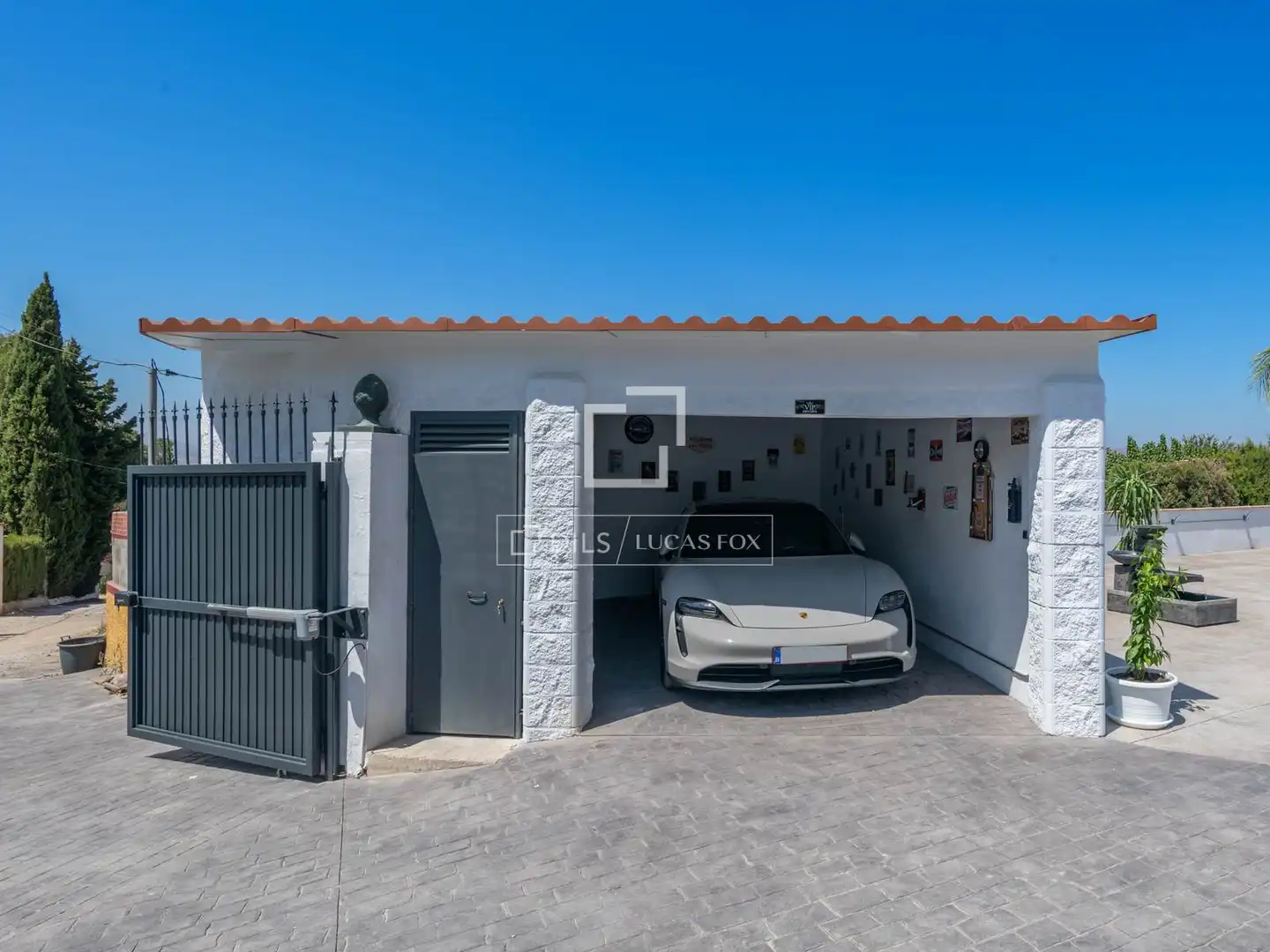 Aparcament de Finca rústica en venda en Cártama amb Aire condicionat, Jardí privat i Terrassa