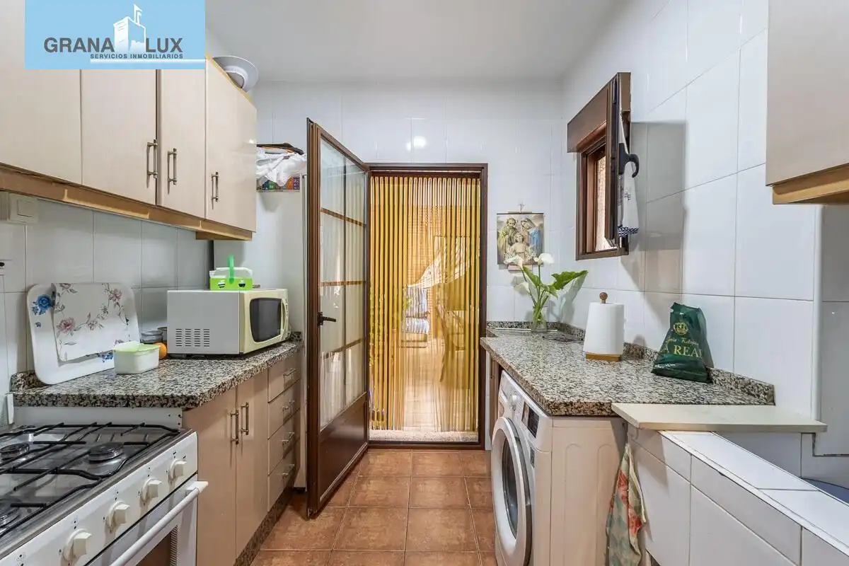 Chalet en venta en Calle de la Virgen del Rocío, imagen 36