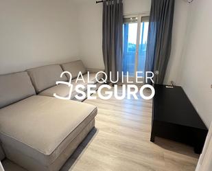 Bedroom of Flat to rent in  Madrid Capital  with Air Conditioner, Heating and Terrace