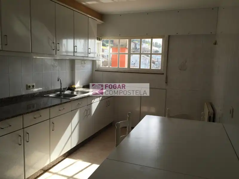 Kitchen of Flat for rent in Santiago de Compostela   with Furnished