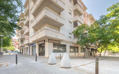 Exterior view of Flat for sale in Vilanova i la Geltrú  with Air Conditioner, Terrace and Balcony