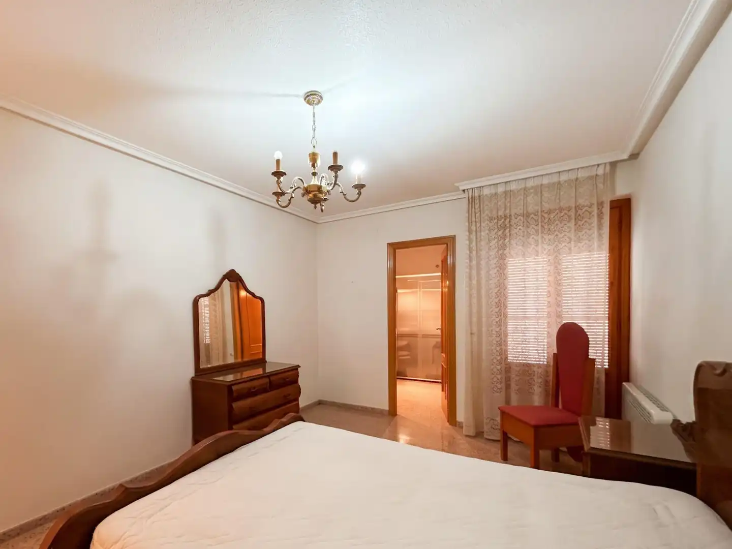 Habitación de Piso en venta en Novelda, Alicante