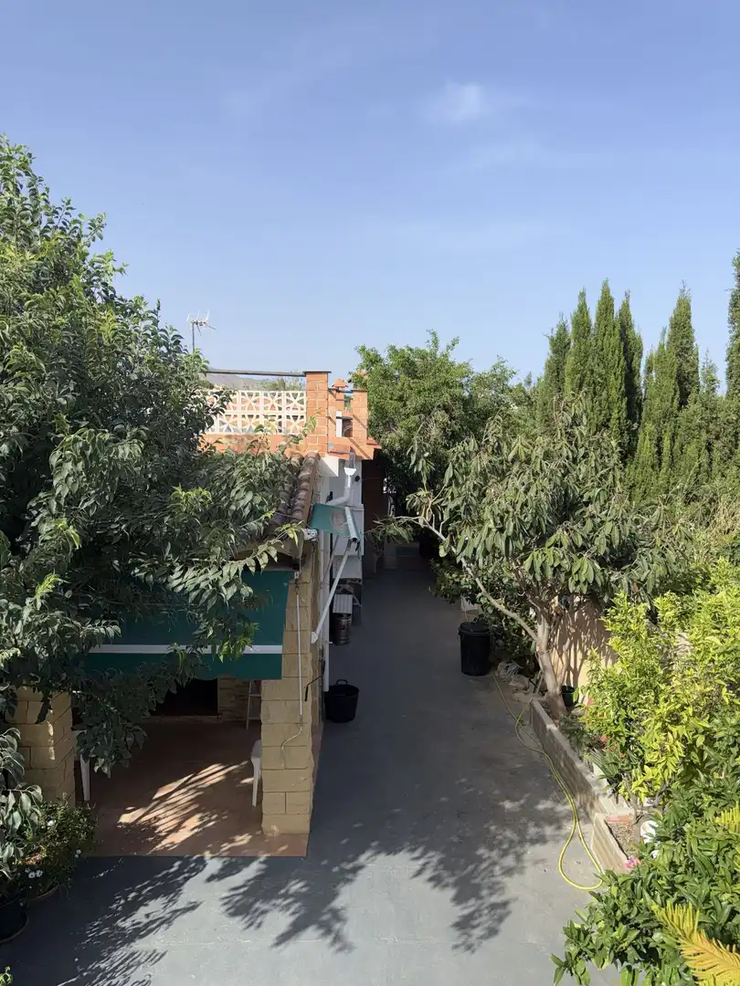 House with garden for sale in mediases, imagen 5