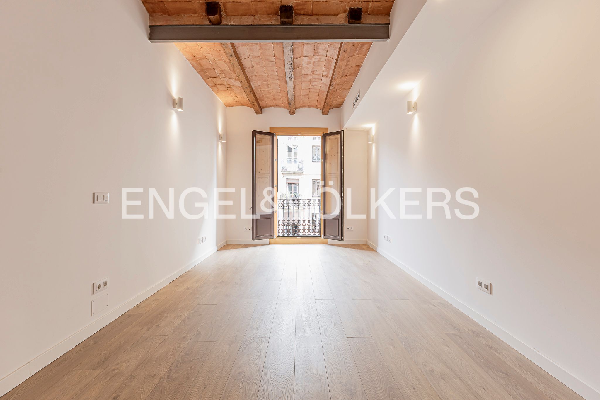 Apartament en venda en  Barcelona Capital amb Aire condicionat, Calefacció i Terrassa