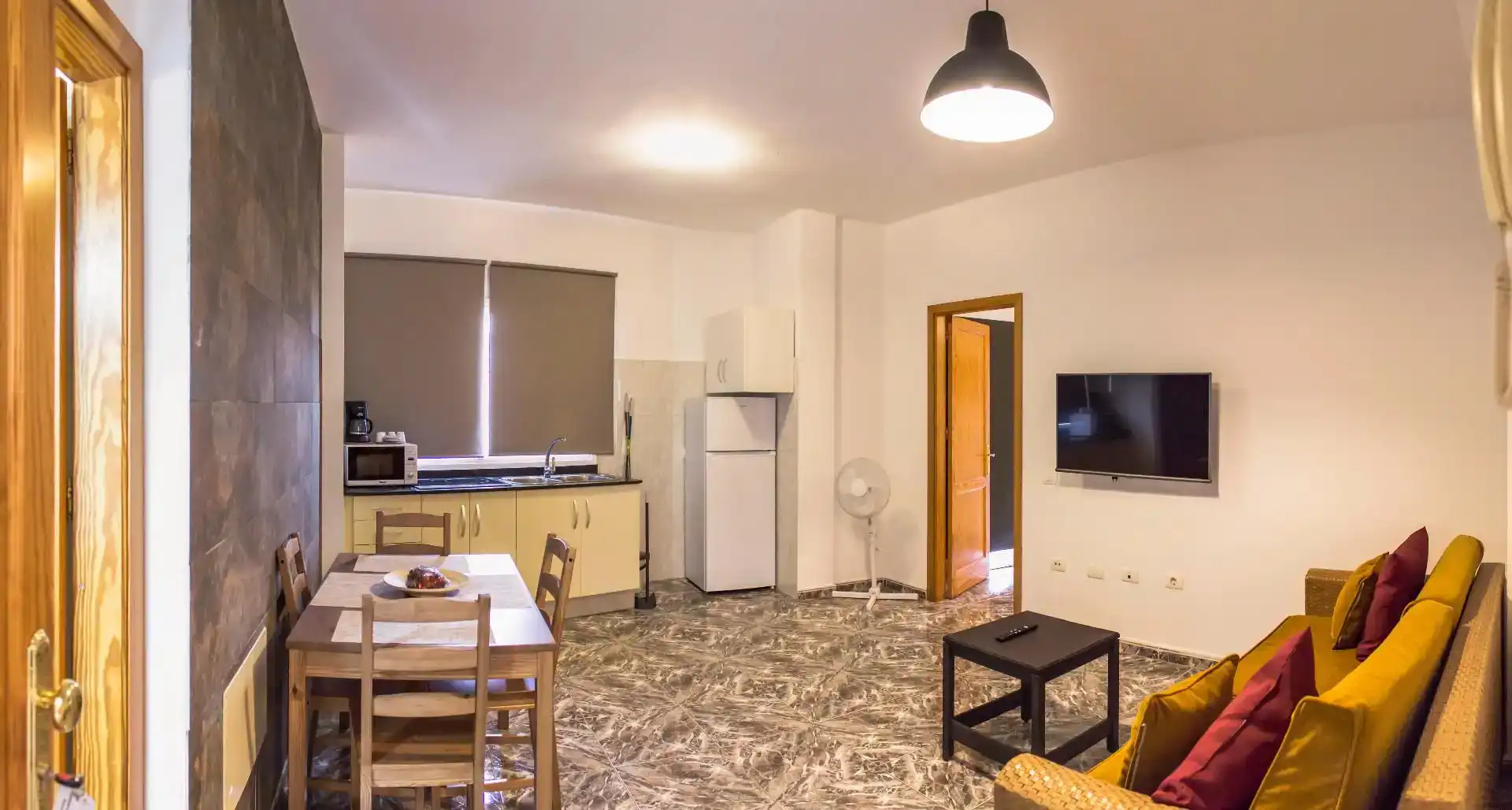Küche von Wohnung zur Miete in La Aldea de San Nicolás  mit Klimaanlage und Balkon