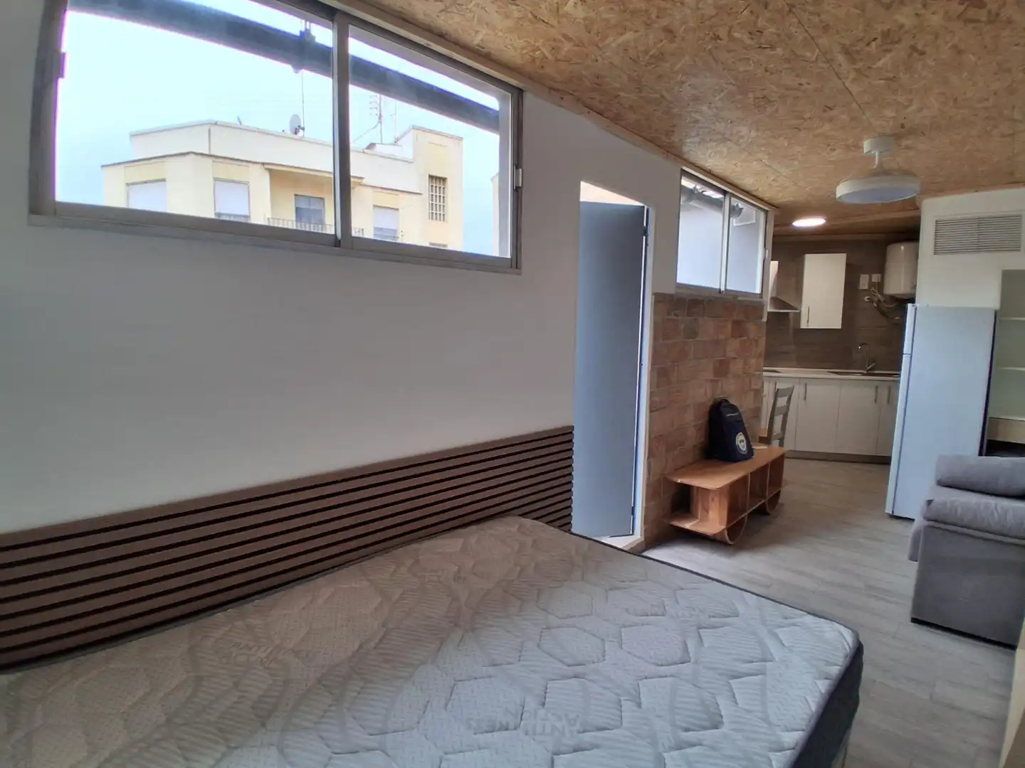 Study for rent in Hospital - Plaza del Real