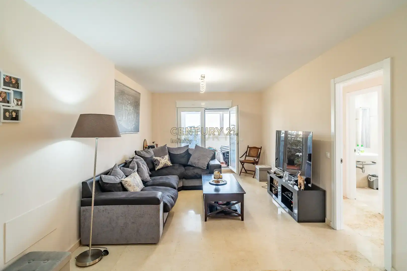 Living room of Flat for sale in Mijas  with Air Conditioner and Swimming Pool