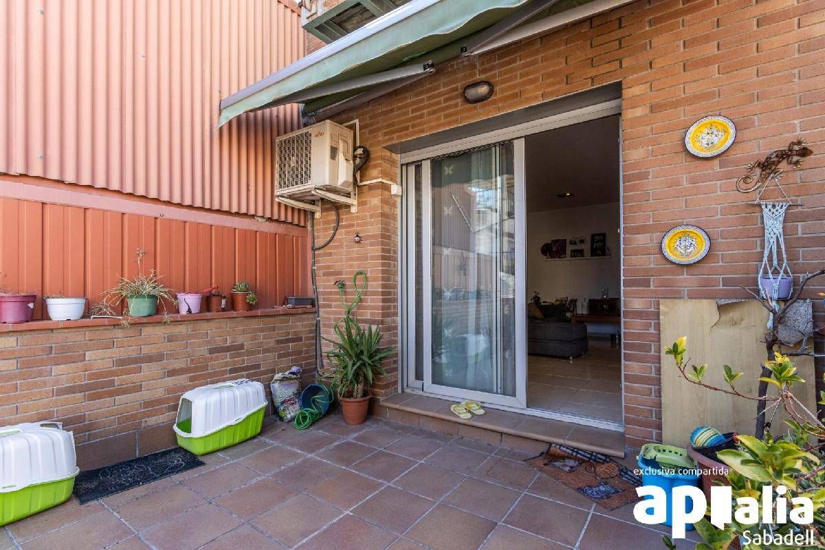 Garden of House or chalet for sale in Barberà del Vallès  with Air Conditioner, Heating and Terrace