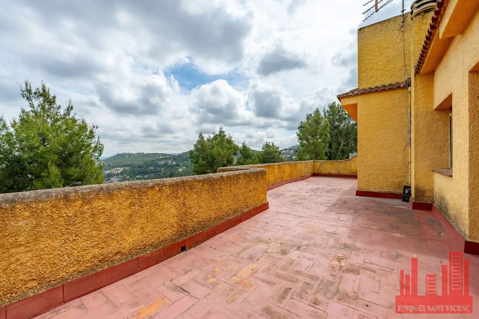 Terraza de Casa o chalet en venta en Vallirana con Aire acondicionado, Calefacción y Piscina
