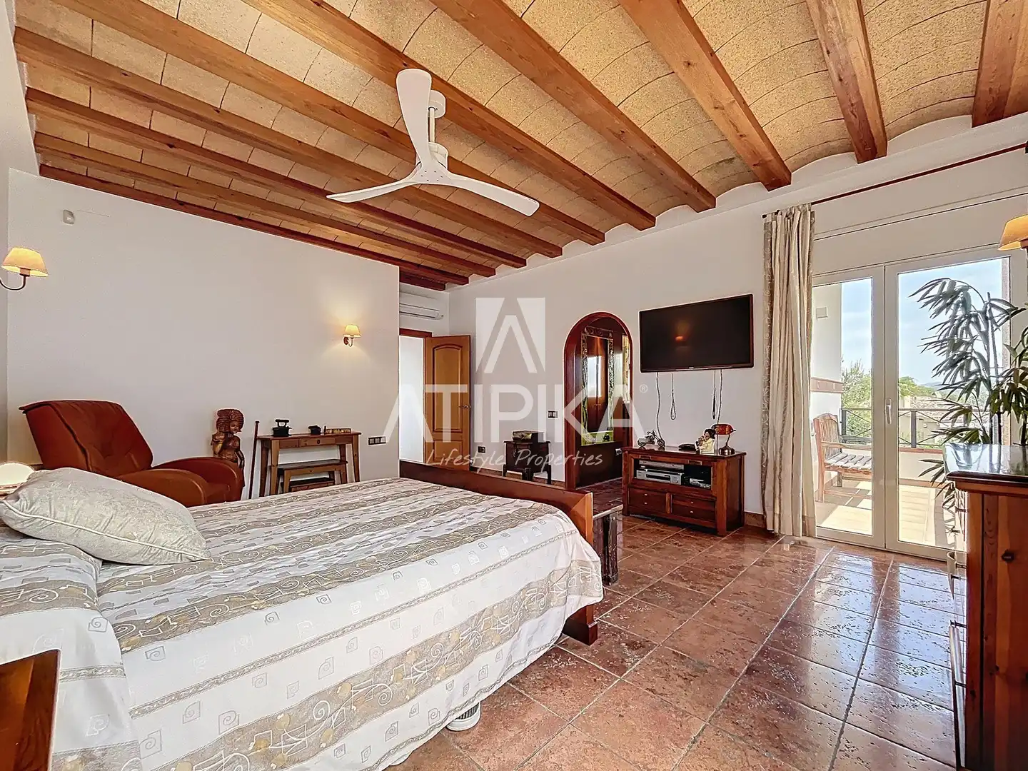 Bedroom of Houses for sale in Sant Pere de Ribes  with Swimming Pool, Oven and Washing machine