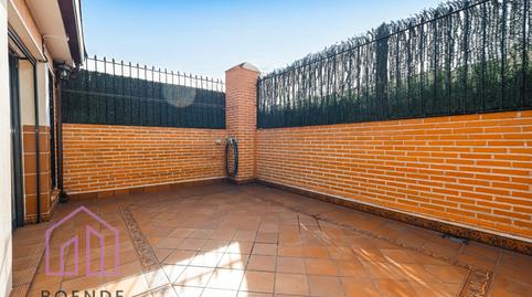 Foto 3 de Casa o xalet en venda a Calle de la Paz, Parque Europa - Los Pitufos, Madrid