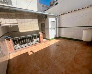 Vista exterior de Casa adosada en venda en Antequera amb Traster i Balcó