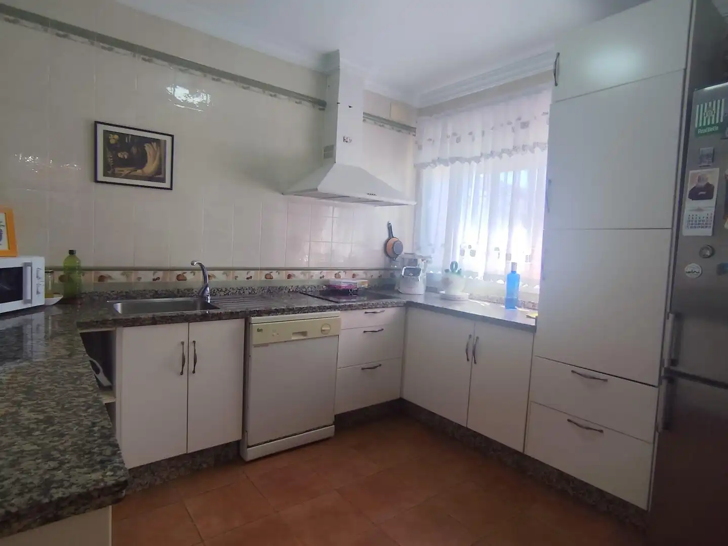 Cocina de Casa o chalet en venta en Carrión de los Céspedes con Aire acondicionado, Calefacción y Jardín privado