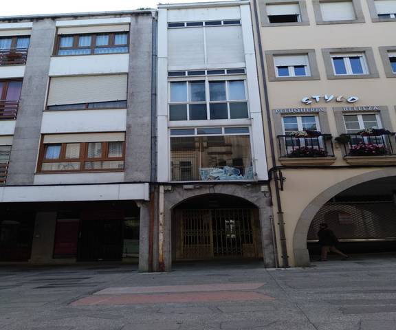 Casa-chalet en Venta en Rúa Curro, 21 en Noia