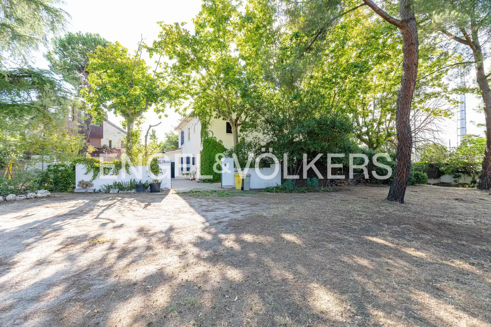 Casa con jardín en venta en Moncloa - Aravaca
