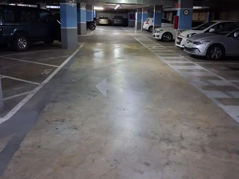 Garatge de lloguer a Avenida José Laguillo, 235, San Carlos - San José