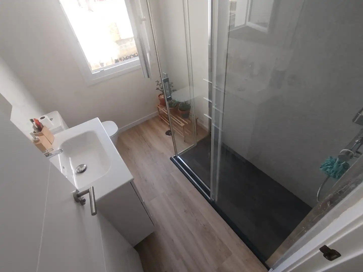 Bathroom of Flat for sale in Viveiro  with Furnished