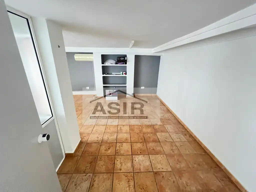Local en venta en Algemesí con Aire acondicionado