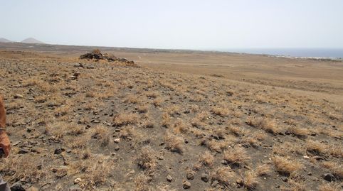 Foto 5 de Terreno en venta en Camino Camino Cortijo Viejo, 65, Punta Calero, Yaiza