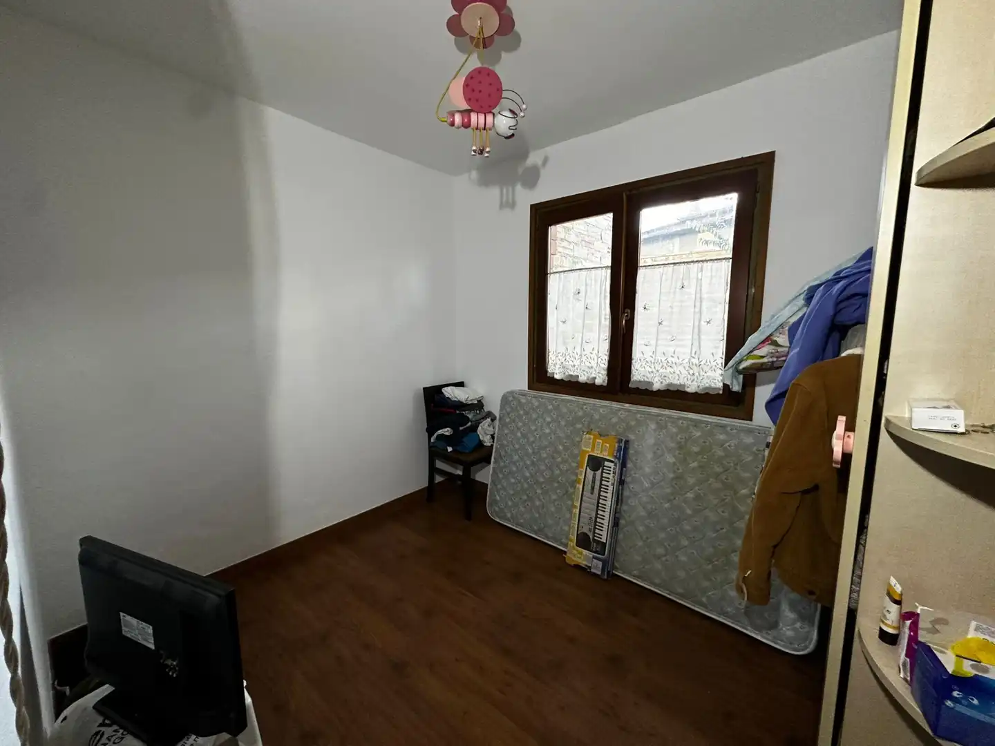 Habitación de Finca rústica en venta en Montoliu de Lleida con Calefacción, Jardín privado y Internet
