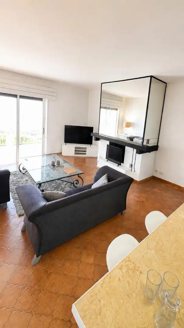Sala d'estar de Pis en venda en Marbella amb Aire condicionat, Calefacció i Terrassa