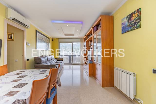 Piso en Venta en Vallbona
