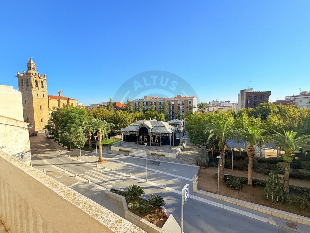 Vista exterior de Piso en venta en Villanueva de la Serena con Terraza