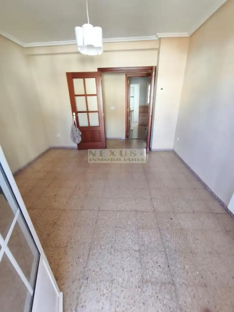 Flat for sale in Cáceres  with Air Conditioner and Heating